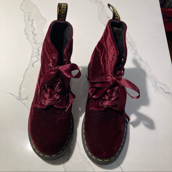 DR MARTENS Sz 6 1460 Pascal Red Wine Velvet Satin Lace Boots - Picture 13 of 15